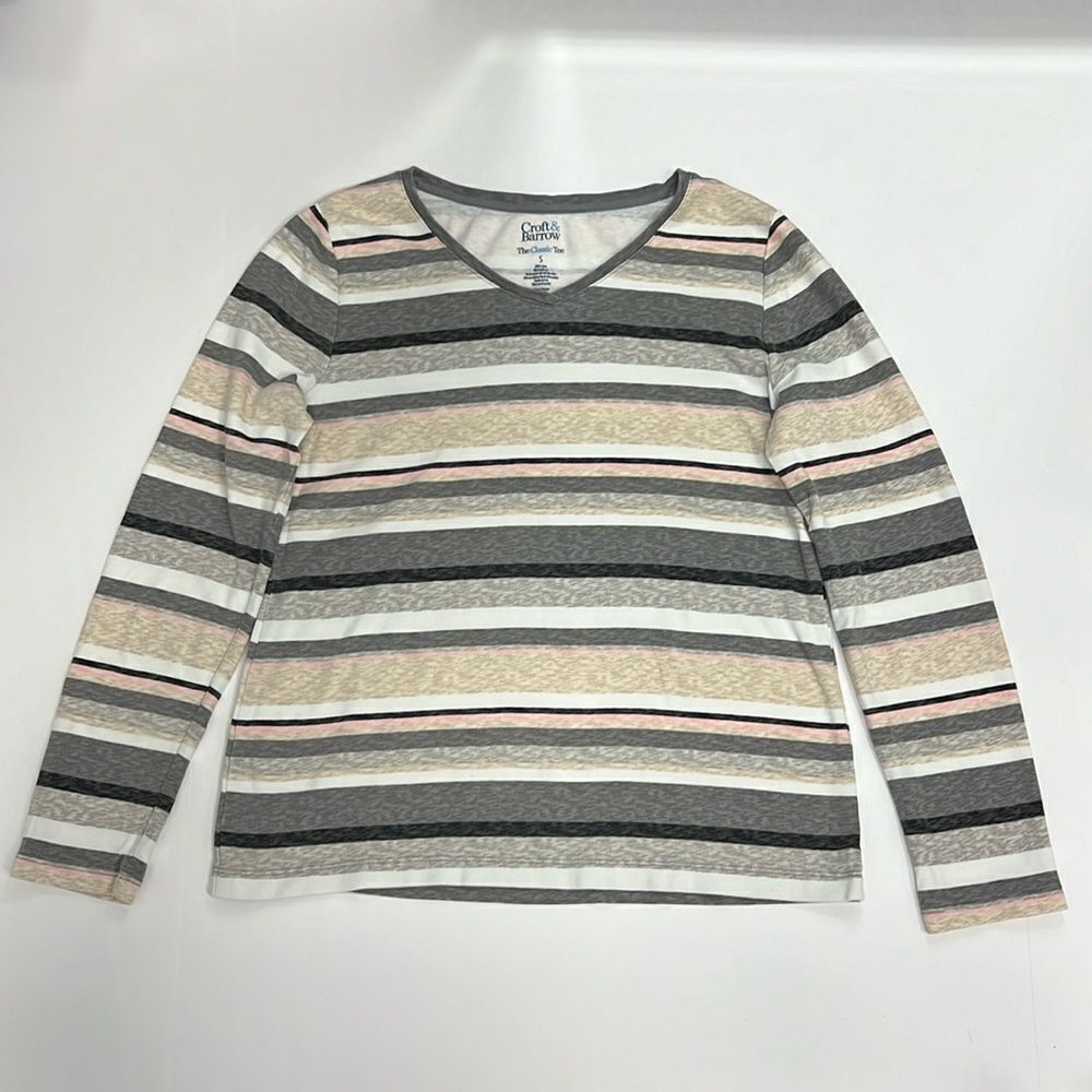 Croft & Barrow Womens Grey Striped V-Neck Long Sleeve The Classic Tee Size Small